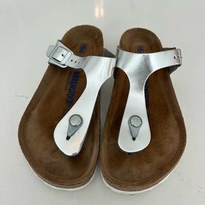 Birkenstock Metallic Silver Sandals EUC